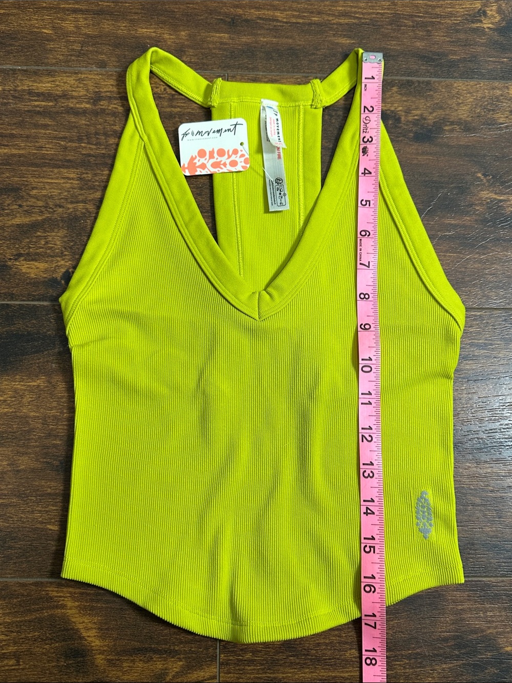 FP Movement Happiness Runs Tank Honeydew M/L NWT 💚 - Picture 5 of 5